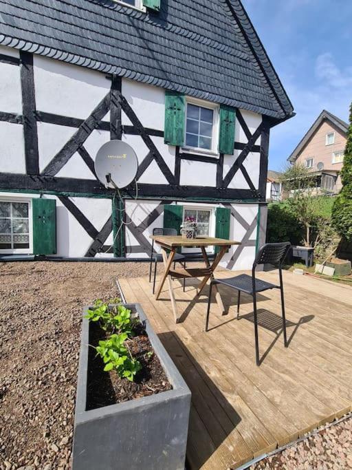 Ferienwohnung Bergischer Dreiklang Windeck Extérieur photo
